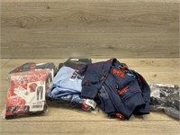 Approx. 11 pieces boys small/  medium clothes