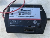 Schumacher Battery Charger/ Main Tainier