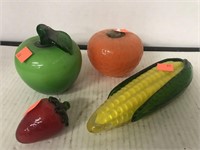4pc Glass fruits & vegetables.