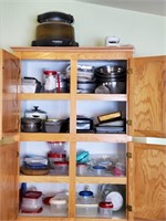 Tupperware, Pots And Pans And Dishes