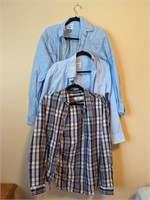 Assorted Men's Casual Button Up Shirts (Small)