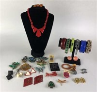 Selection of Vintage Costume Jewelry