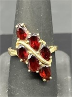14kt Gold and Ruby Ring size 9
TW 4.4g
Tested