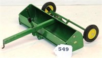 Ertl JD Carry Scraper, Hook hitch