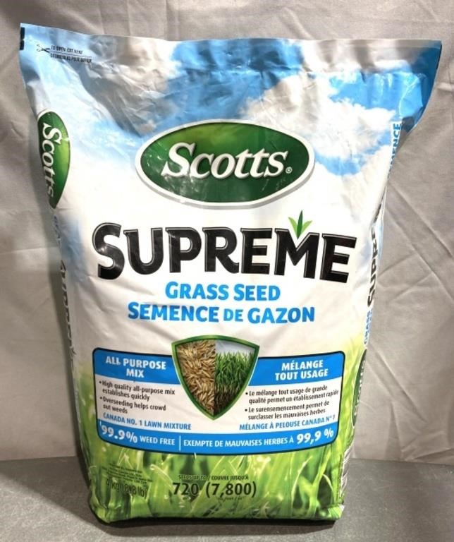 Scotts Supreme Grass Seed (hole In Bag)
