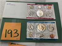 1976 UC Coin Sets