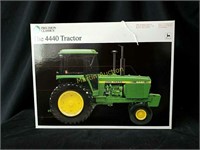 Precision Classics, JD The 4440 Tractor