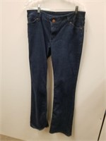 Wrangler jeans size 14-34