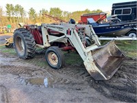 International 574 Tractor With Loader