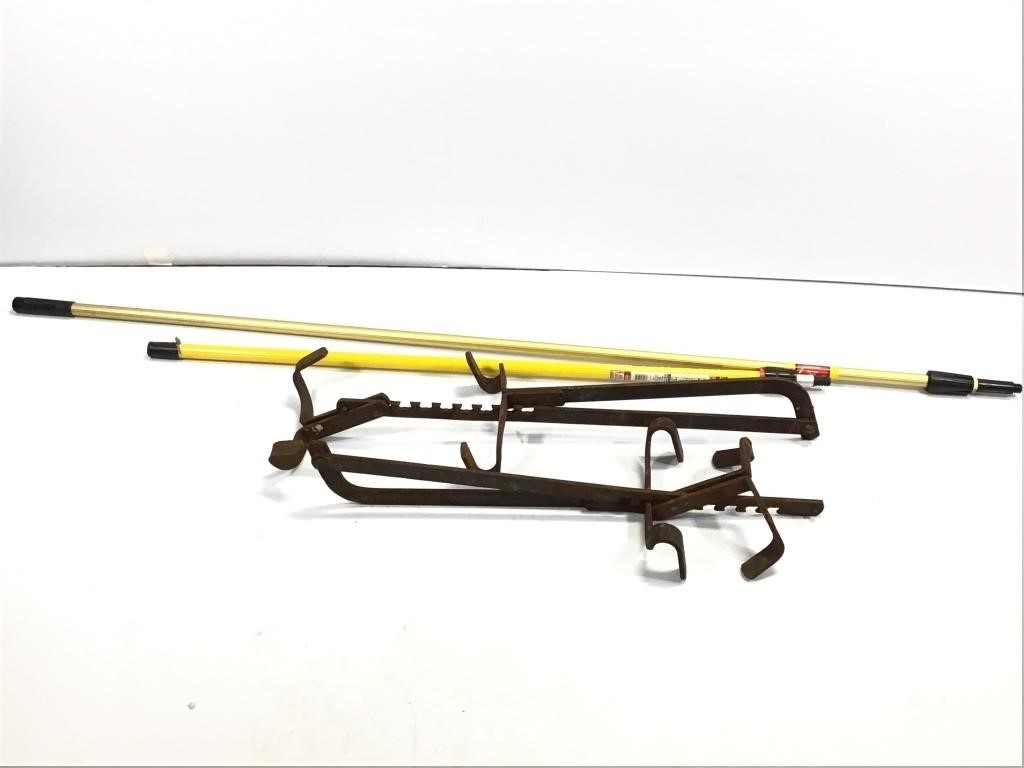 Pair of Extendable Painters Poles & Ladder Jacks