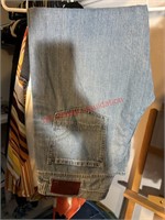 Ecko Jeans Size 38/30 (back room closet)