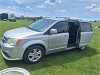 '12 Dodge Grand Caravan, Crew, Capt. Chairs