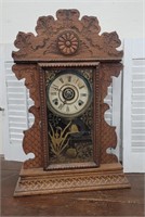 Beautiful Victorian gingerbread clock with key and