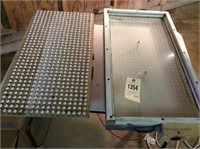 Tobacco seed sowing tray