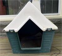 Large Outdoor Dog House 2 pc.