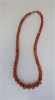 Vintage Apple coral bead necklace 21cm L