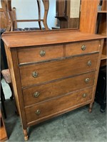 Antique chest of drawers