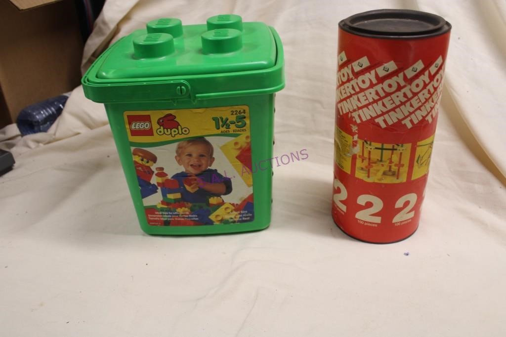 Vintage Tinker Toys And Lego Duplo Blocks