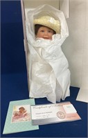 2000 Lee Middleton doll with COA “Sweet as a