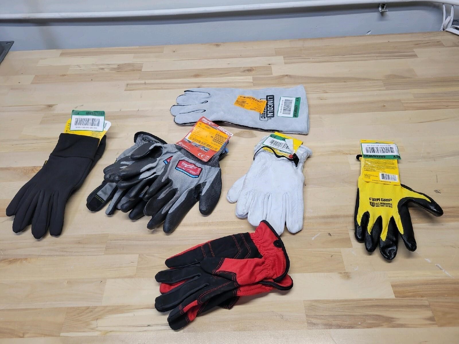 Lot Of Utility Work Gloves ( Variety Style)