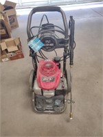 GAS POWERED BLACK MAX pressure washer