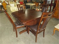 CHERRY DROP SIDED DINING TABLE WITH FOUR CHAIRS