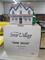 Department 56 Snow Village farmhouse