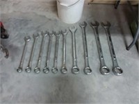 Bucket full of wrenches  1 1/8" -  2"
