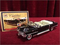 1/32 1956 President Cadillac Parade Car