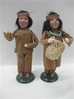 2 Byers Choice The Carolers Native Figurines