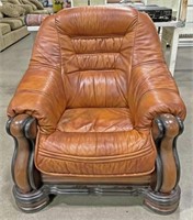 Kler Furn Traditional Style Leather Club Chair