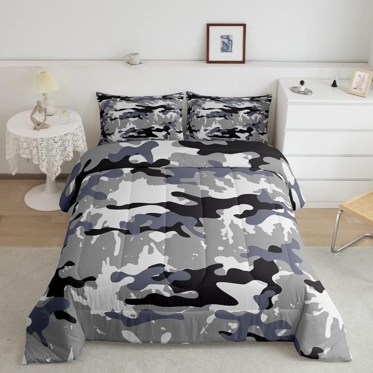 SEALED -Camouflage Comforter Set Boy Army.