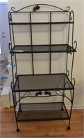 Nice green metal and wire mesh four tier bakers