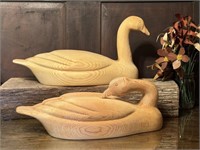 Pair Large Unfinished Geese Decoys