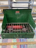 Vintage Coleman camping stove model 413 F