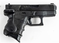 Gun Glock 27 Semi Auto Pistol in .40 S&W