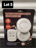 Wireless remote LED puck light