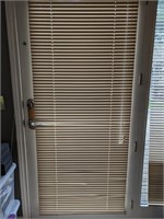 MINI BLINDS