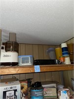 contents of 1 shelf kitchen items