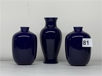 3 PIECES OF MIDDLE KINGDOM CASED GLASS VASES