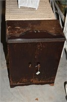 Small Cabinet ~ Brown
