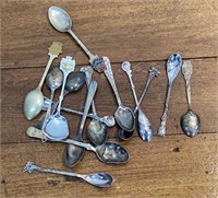Lot of collectors spoons 2 Sterling