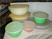 Vintage Tupperware - Westfield nesting green bowls
