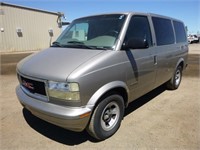 2002 GMC Safari SLE Passenger Van