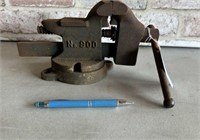 SMALL BENCH VISE- 3# WIDE JAW,