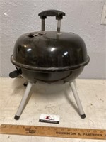 Approximately 16 inch round charcoal grill