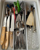 J - MIXED LOT KITCHEN KNIVES & UTENSILS (K9 1)