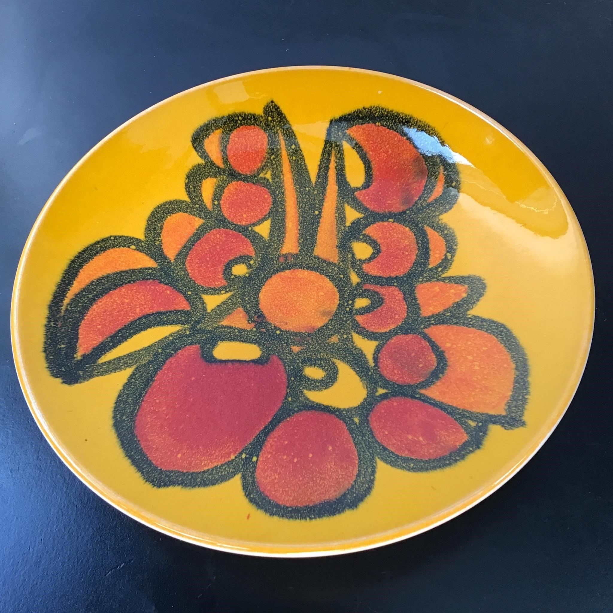 POOLE POTTERY BOWL