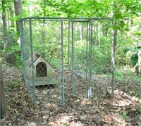 FENCED ANIMAL PEN