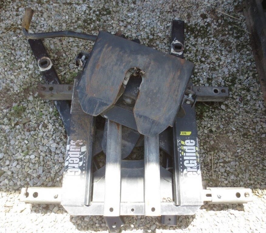 SuperGlide 5th wheel hitch